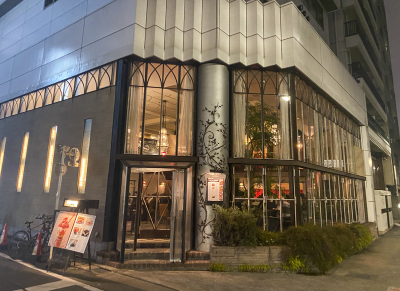 Cafe La Boheme